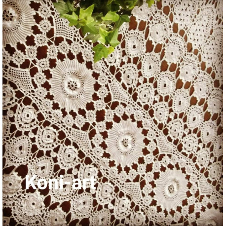 Obrus koronkowy Koni-art 007